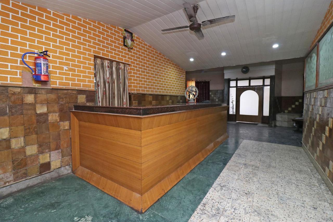 สปอต ออน 37002 โฮเทล นาฏราช Hotel บิลาสปูร์ ภายนอก รูปภาพ