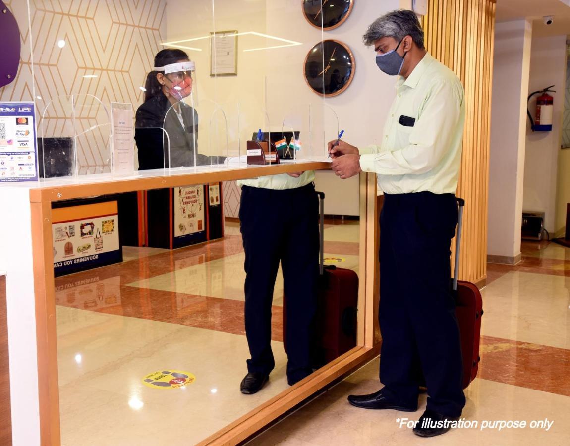 สปอต ออน 37002 โฮเทล นาฏราช Hotel บิลาสปูร์ ภายนอก รูปภาพ